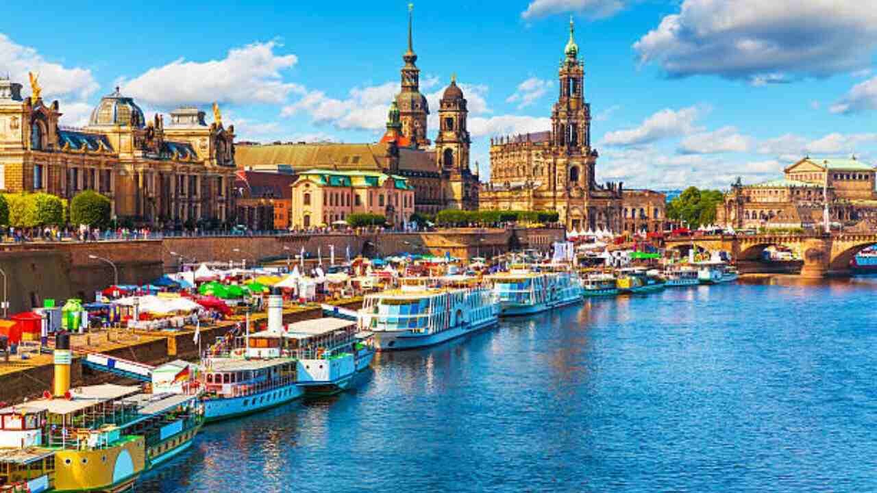 SunExpress Dresden Office in Germany